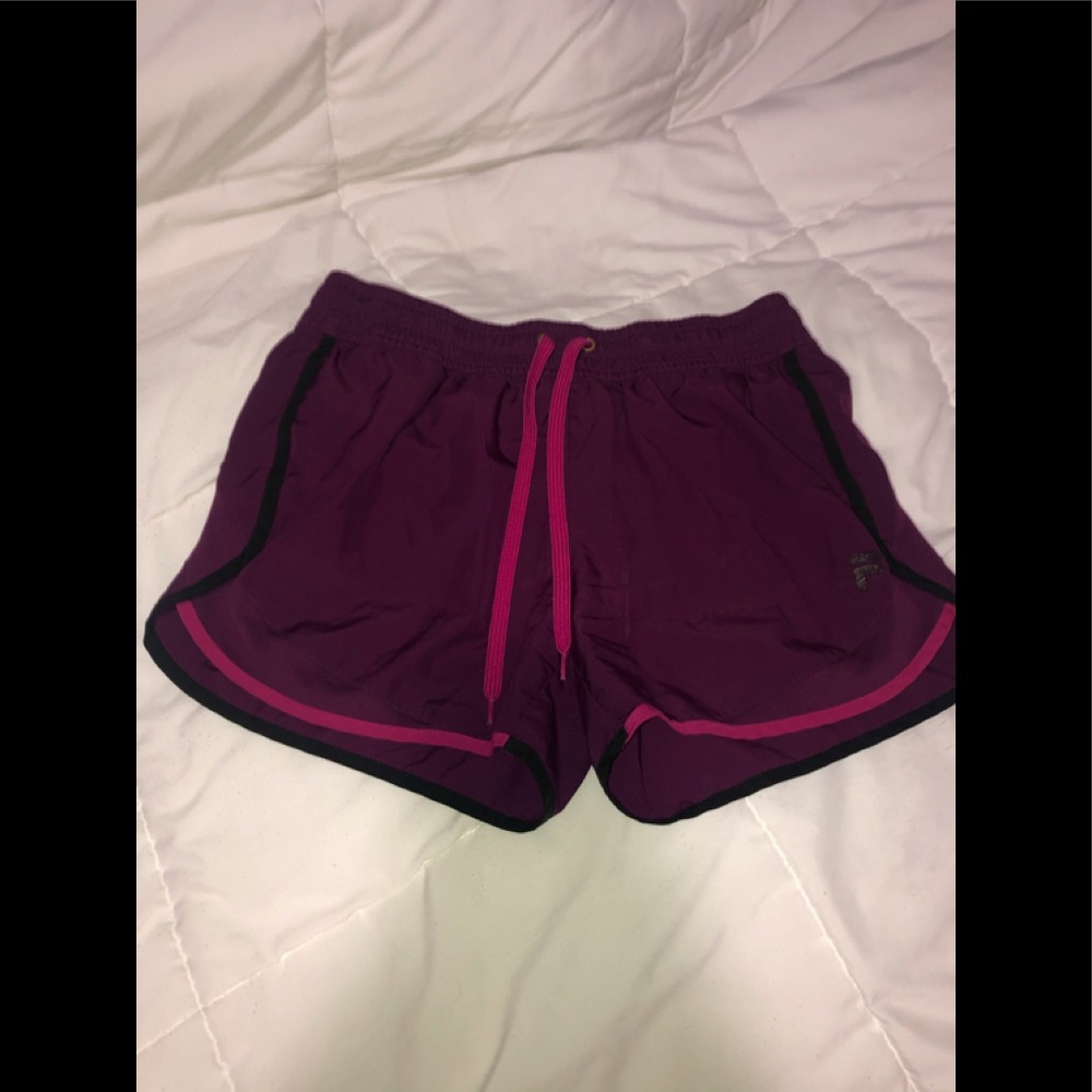 Athletic shorts